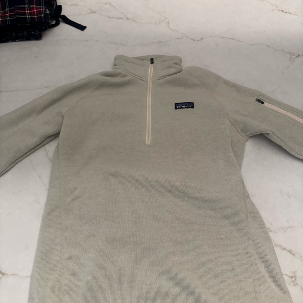 Patagonia Cream Crew Neck Sweater